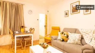 Location Appartement à La Torrassa. Piso en alquiler de 3 habitaciones en la torrassa, barcelona