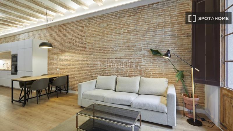 Foto 82772ce5-4f39-40ce-9ec4-814f2748fe54. Alquiler piso apartamento de 2 dormitorios en alquiler en el Raval, en Barcelona
