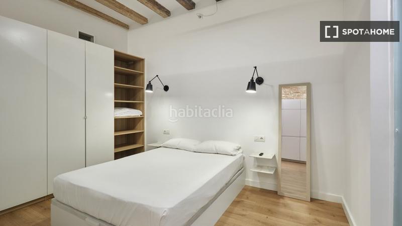 Foto e90cd954-66e5-4d60-b6ea-ff4cb41c81d4. Lloguer pis amb calefacció a Raval Barcelona