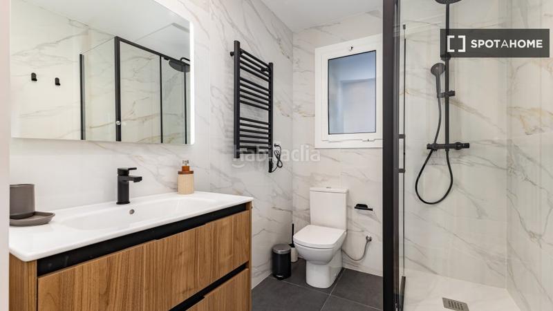 Foto 0012d43e-bf42-451c-a9cf-0a2cc26035e8. Miete etagenwohnung mit heizung in Sagrada Família Barcelona