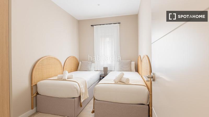 Foto f50512c9-1570-4203-a41a-e52ad8ea21d7. Rent flat with heating in Sagrada Família Barcelona