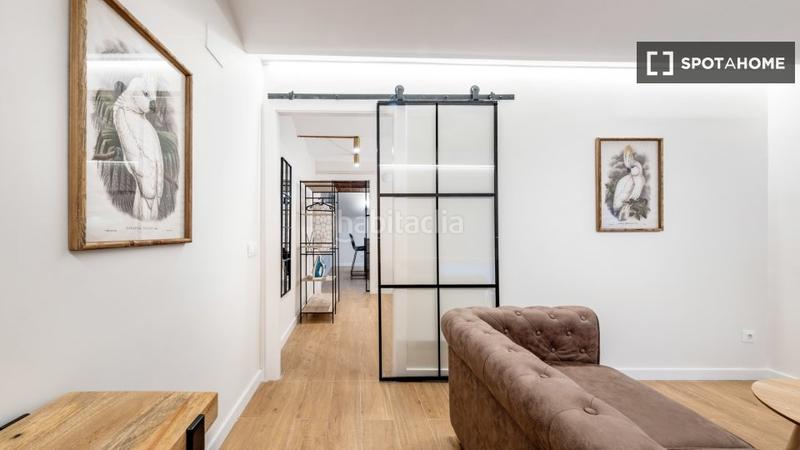 Foto 3725ac21-8d59-4215-9593-70956bd8e57d. Alquiler piso estudio en alquiler en santsbadal, en Barcelona