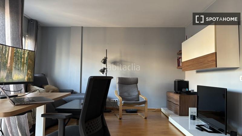 Foto 44c0fcd7-d893-48d1-852f-4e5c36b431b0. Rent flat with heating in Santa Eulàlia Hospitalet de Llobregat (L´)