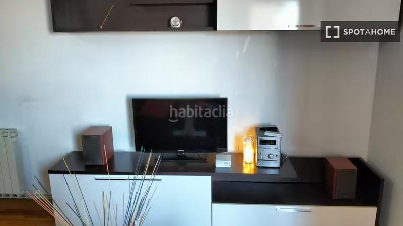 Foto 48154803-222c-4de6-a839-48b9ec32d530. Alquiler piso  en alquiler de 3 habitaciones en el Guinardó, en Barcelona