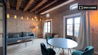Alquiler Piso en Raval. Apartamento de 2 dormitorios en alquiler en el raval, barcelona