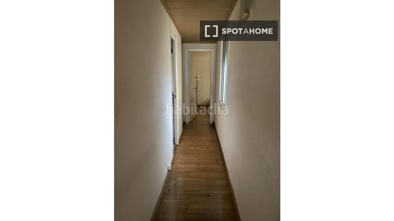 Foto 45310bbe-e908-45e6-93e6-65f32a38e17c. Rent flat with heating in Guinardó Barcelona