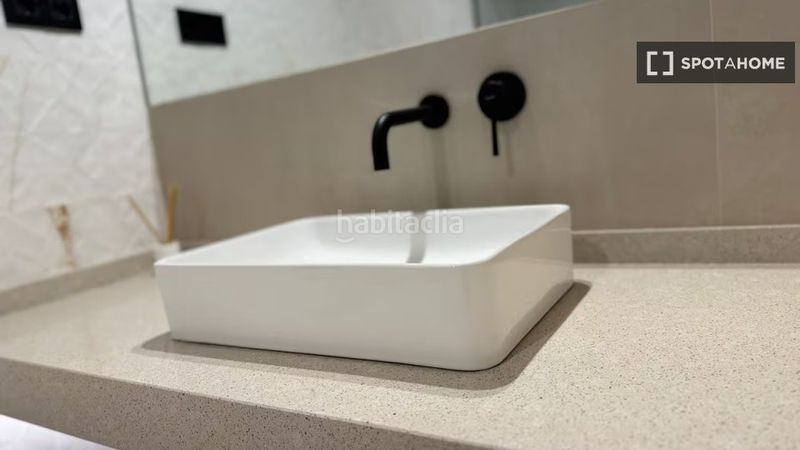 Foto a13a3f0f-52c4-4643-a0b5-081796b7d04e. Alquiler piso  de 2 habitaciones en alquiler en santa coloma, barcelona en Santa Coloma de Gramenet