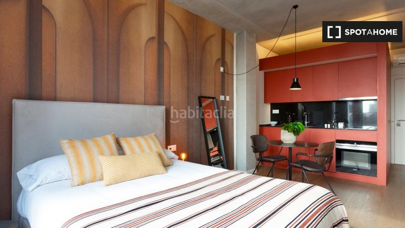 Foto 4ebd2424-468c-4249-8b3f-11af2eb7ab7d. Location appartement avec chauffage dans Fort Pienc Barcelona