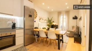 Affitto Appartamento in Poblenou. Apartamento entero de 3 habitaciones en barcelona.