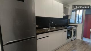 Affitto Appartamento in Sant Martí de Provençals. Apartamento de 2 dormitorios en alquiler en sant martí, barcelon