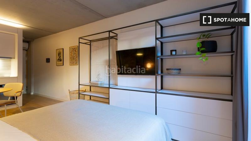 Foto 30a497e8-27cc-40f6-ab3e-5422e69c334e. Alquiler piso estudio amueblado en un coliving en Barcelona