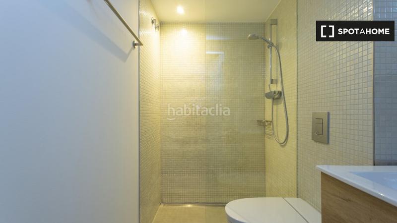 Foto 4f350ada-d4f5-4024-a93a-045a3c21508a. Alquiler piso estudio amueblado en un coliving en Barcelona