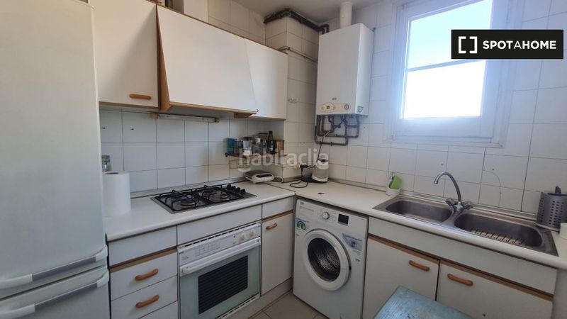 Foto 3575f048-720f-4ad2-bc93-de9b20fc8a01. Alquiler piso apartamento de 2 habitaciones en alquiler en la sagrada familia en Barcelona