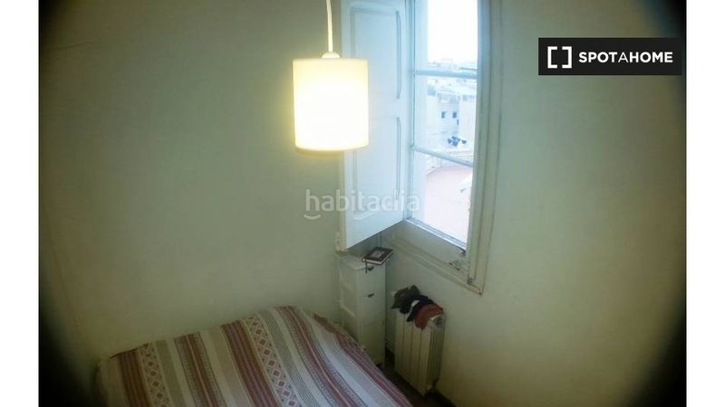 Foto d1d1e55d-03c5-4f70-8536-6cb283d55a8b. Alquiler piso apartamento de 2 habitaciones en alquiler en la sagrada familia en Barcelona
