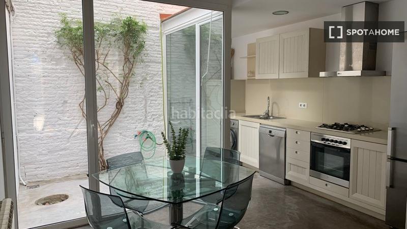 Foto c0c11241-55cc-4b69-a719-5cefee0b8d74. Rent flat with heating in Centre Mataró