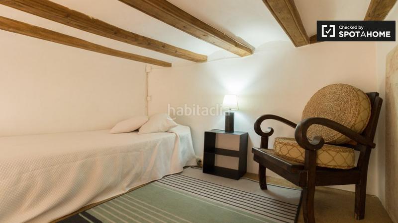 Foto 3e9dbd63-6e92-4aff-a13a-a0ad6ccdff0e. Miete etagenwohnung mit heizung in Raval Barcelona