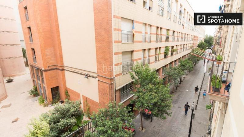 Foto f37a29db-ecec-4449-9dad-b08521cc20d6. Rent flat with heating in Raval Barcelona