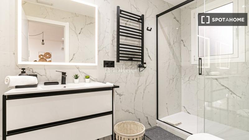 Foto c1a0bf53-392a-4315-bece-07bc91fd0049. Location appartement avec chauffage dans Sagrada Família Barcelona