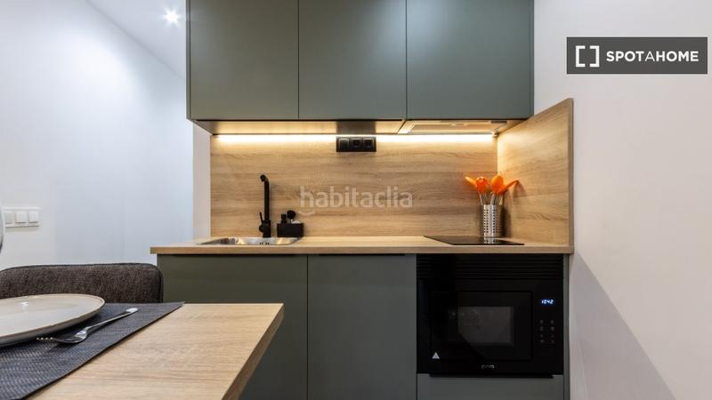 Foto b5236959-c4ef-44a7-860b-5d6d466352d5. Affitto appartamento con riscaldamento in Sagrada Família Barcelona