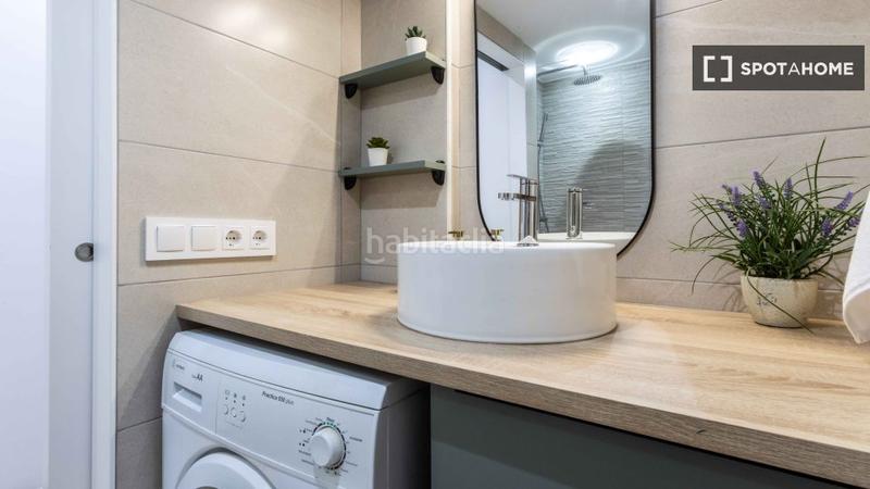 Foto 611dc1a8-eefc-4c34-92ae-e42f94d9da77. Location appartement avec chauffage dans Sagrada Família Barcelona