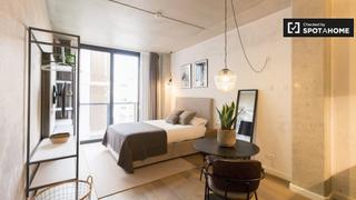 Location Appartement à Fort Pienc. Estudio amueblado en un coliving en barcelona