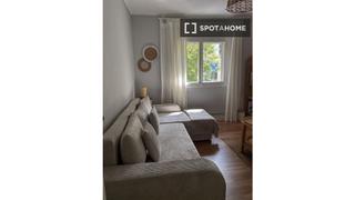 Etagenwohnung in Carmel