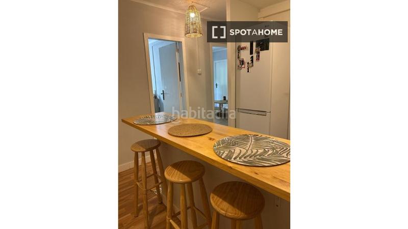 Foto ebe08c83-cc13-48e6-a16c-ca999a44d1a0. Alquiler piso apartamento de 3 habitaciones en alquiler en el Carmel, . en Barcelona
