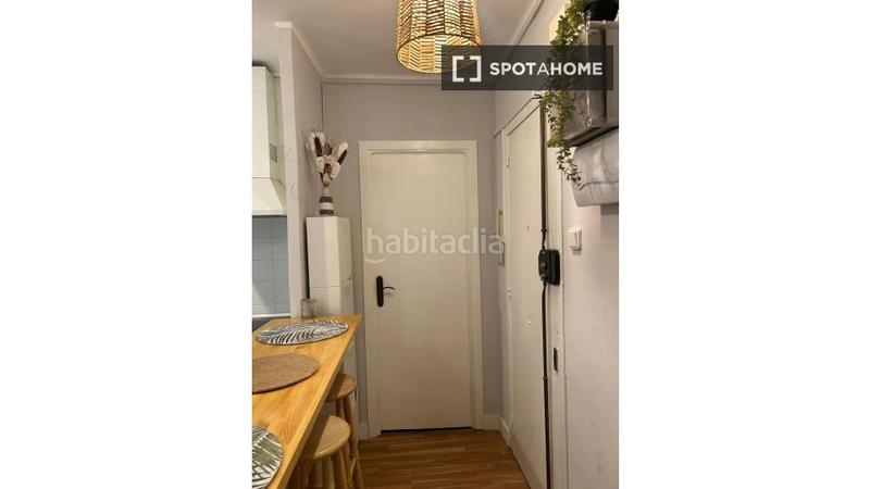 Foto 54b06b0a-f522-4a4e-a32a-3bf69ec64a1f. Miete etagenwohnung mit heizung in Carmel Barcelona