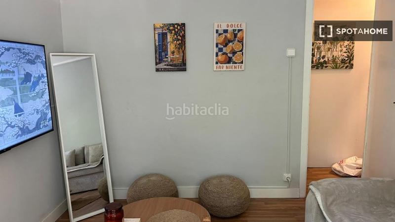 Foto b43f2f7c-0565-4115-bdea-2b19fdc94f86. Miete etagenwohnung mit heizung in Carmel Barcelona