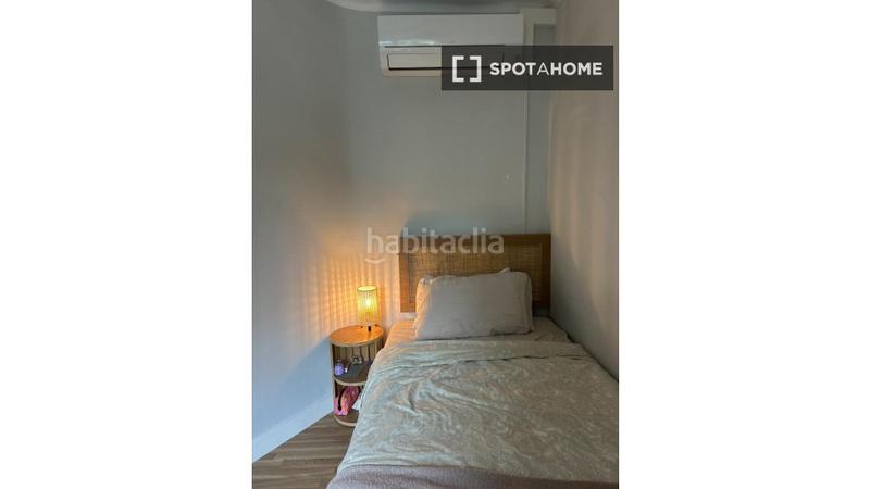 Foto d31cb1f6-64be-47c1-aa51-636121bd9836. Miete etagenwohnung mit heizung in Carmel Barcelona