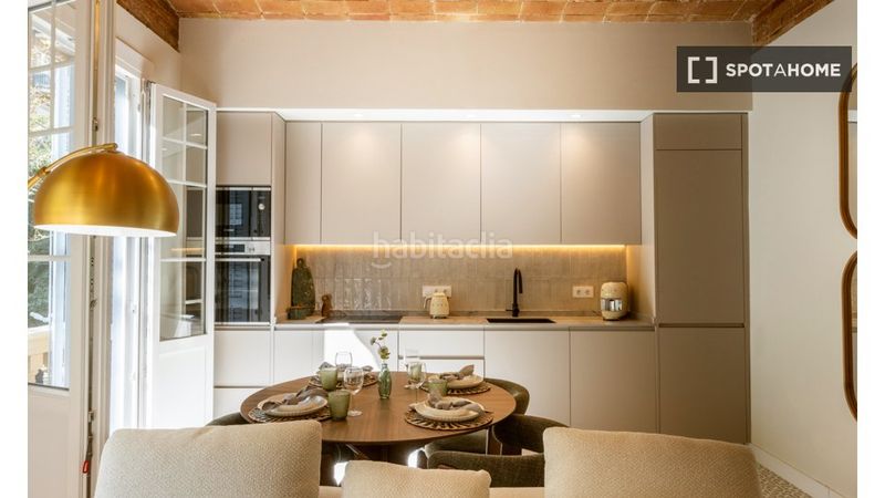 Foto fba47228-c672-4d52-8a8f-5f3f55cf2e15. Alquiler piso  de 3 habitaciones en el camp den grassot, . en Barcelona