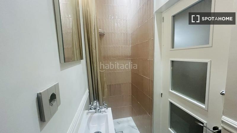 Foto 06e07611-9f07-4314-8d5f-84a9458bc6da. Alquiler piso estudio en alquiler en el Gòtic, en Barcelona