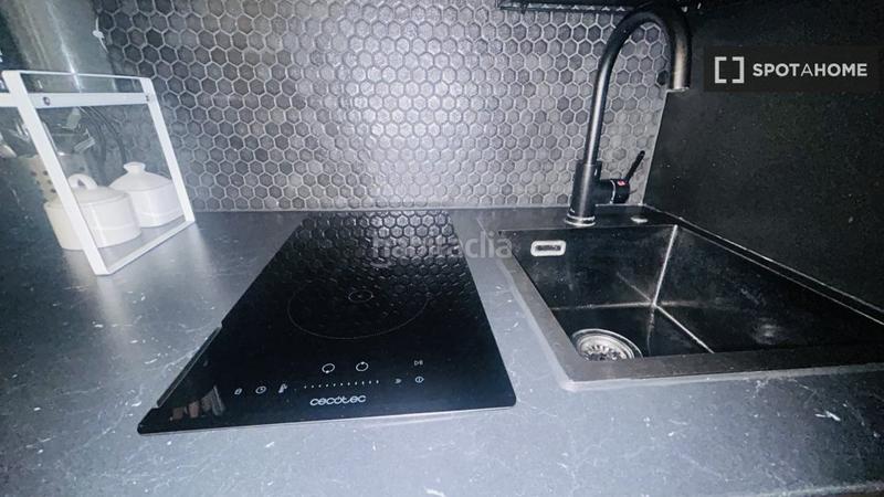 Foto ccb0af8d-7eef-4eff-990e-86f90279007b. Location appartement avec chauffage dans Gòtic Barcelona