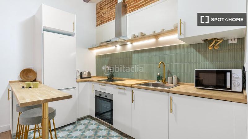 Foto 130efc89-6f27-4df2-bea2-588fa6d03dc2. Alquiler piso apartamento de 2 habitaciones en el Raval, . en Barcelona