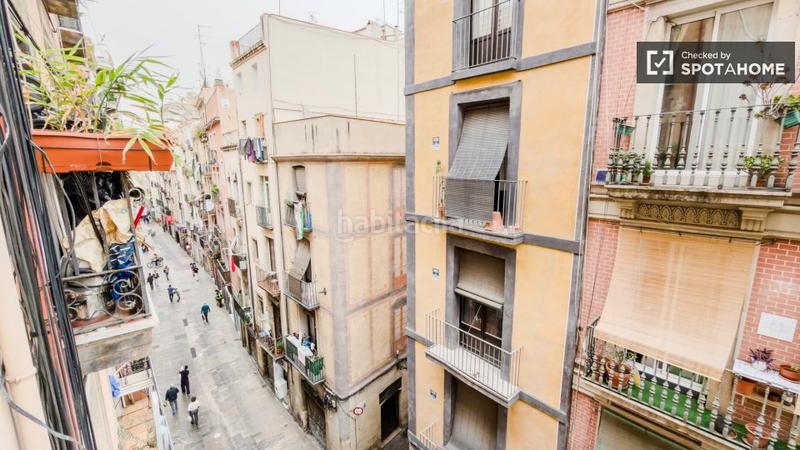Foto 943911ef-5f15-470c-b539-c899d020e824. Rent flat with heating in Raval Barcelona