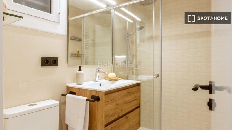 Foto 9b740b9c-fab2-4a62-8da3-fc152b39350d. Lloguer pis amb calefacció a Barceloneta Barcelona