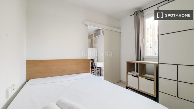 Foto 8a537955-b4af-4c2d-850b-33b1b87217ce. Rent flat with heating in El Poble Sec - Parc de Montjuïc Barcelona