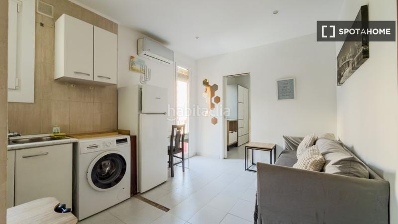 Foto 9b42b66a-fc95-45e6-b646-bc1032ec1a52. Rent flat with heating in El Poble Sec - Parc de Montjuïc Barcelona