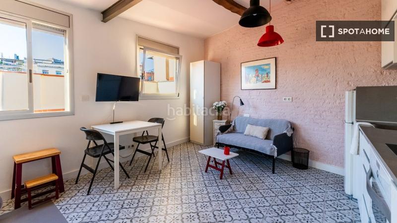 Foto cf2eba4f-a6a4-44fc-b6fb-697933f52c13. Alquiler piso estudio en alquiler en lantiga esquerra, en Barcelona