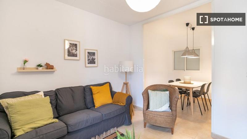 Foto f1a232e6-0a4b-4ffa-9e48-f28ebb87f911. Lloguer pis amb calefacció a Sant Antoni Barcelona