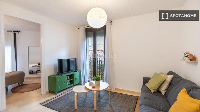 Foto 19b9c7f8-e272-42e7-98a7-b4613cc5f17a. Miete etagenwohnung mit heizung in Sant Antoni Barcelona