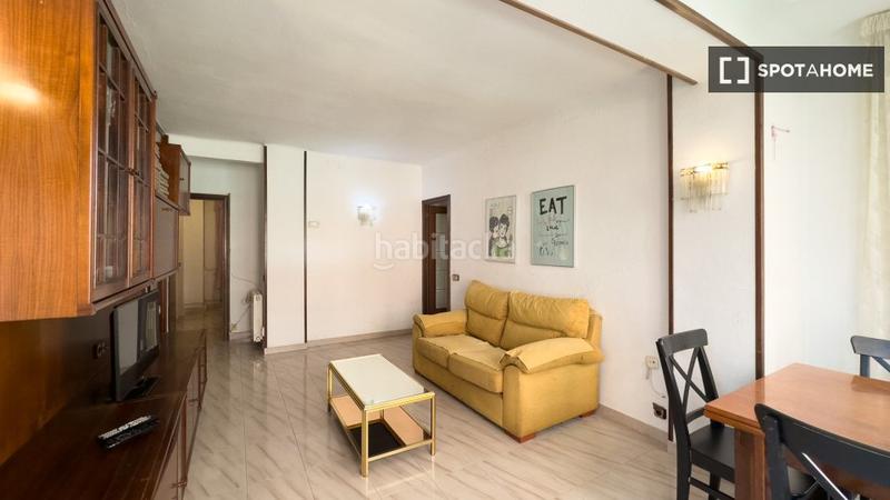 Foto 2b99e5d0-098b-4436-a000-41fd65831e3e. Alquiler piso apartamento de 4 dormitorios en alquiler en Barcelona