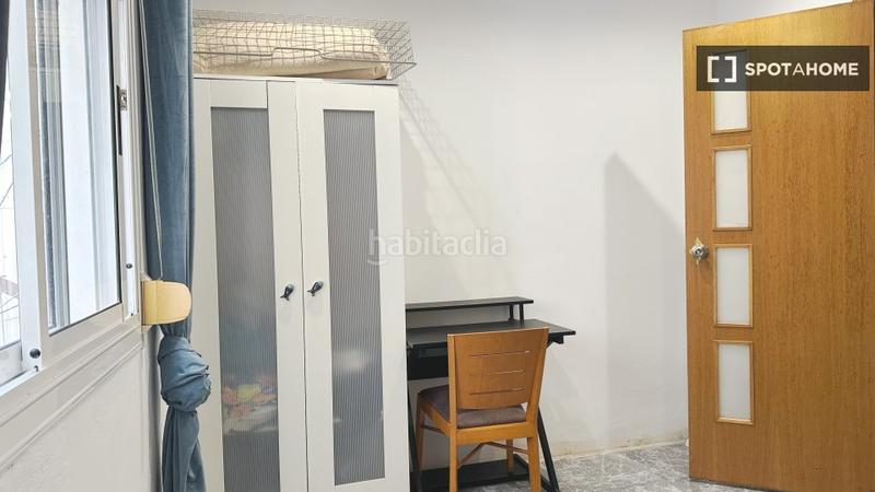 Foto 308c944f-1c61-472e-a3bc-7885c63e2a0c. Alquiler piso apartamento de 2 habitaciones en les planes, barcelona en Hospitalet de Llobregat (L´)