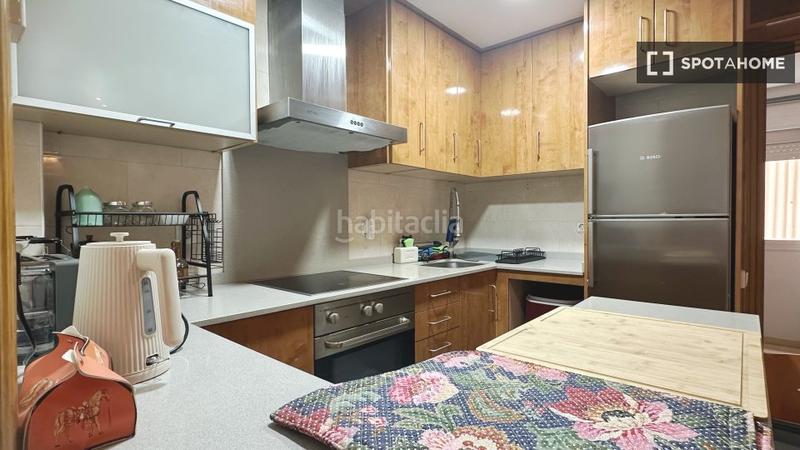 Foto 630f9a67-081f-4832-b081-d57026b1316b. Alquiler piso apartamento de 2 habitaciones en les planes, barcelona en Hospitalet de Llobregat (L´)