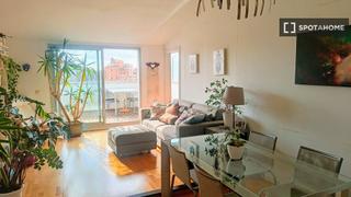 Lloguer Pis a El Camp de l´Arpa del Clot. Apartamento de 2 dormitorios en alquiler en barcelona