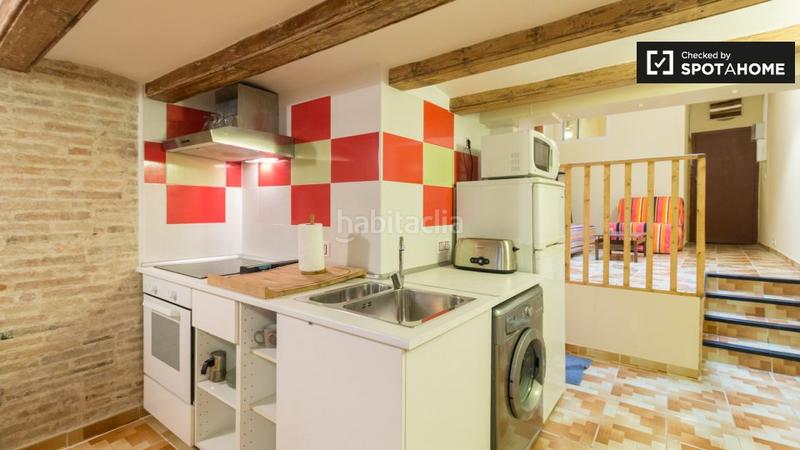 Foto f2fde335-0cd4-4ad4-9773-e4e24ca09026. Affitto appartamento con riscaldamento in Gòtic Barcelona