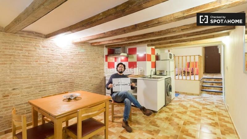 Foto b3a59322-16ce-4f47-b9c1-e4a8c83c37b9. Alquiler piso apartamento de 2 dormitorios en alquiler en Barcelona