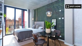 Location Appartement à Fort Pienc. Estudio amueblado en un coliving en barcelona