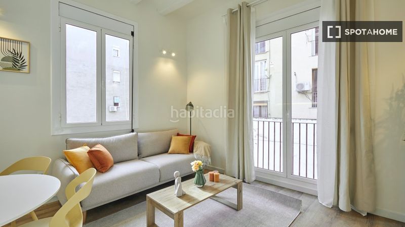 Alquiler Piso  en  Raval. Apartamento de 2 dormitorios en alquiler en el raval, barcelona
