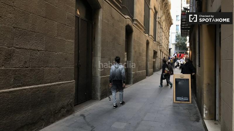 Foto 8d9650ca-78d3-48ce-8cc1-2173b325ffbe. Miete etagenwohnung mit heizung in Gòtic Barcelona